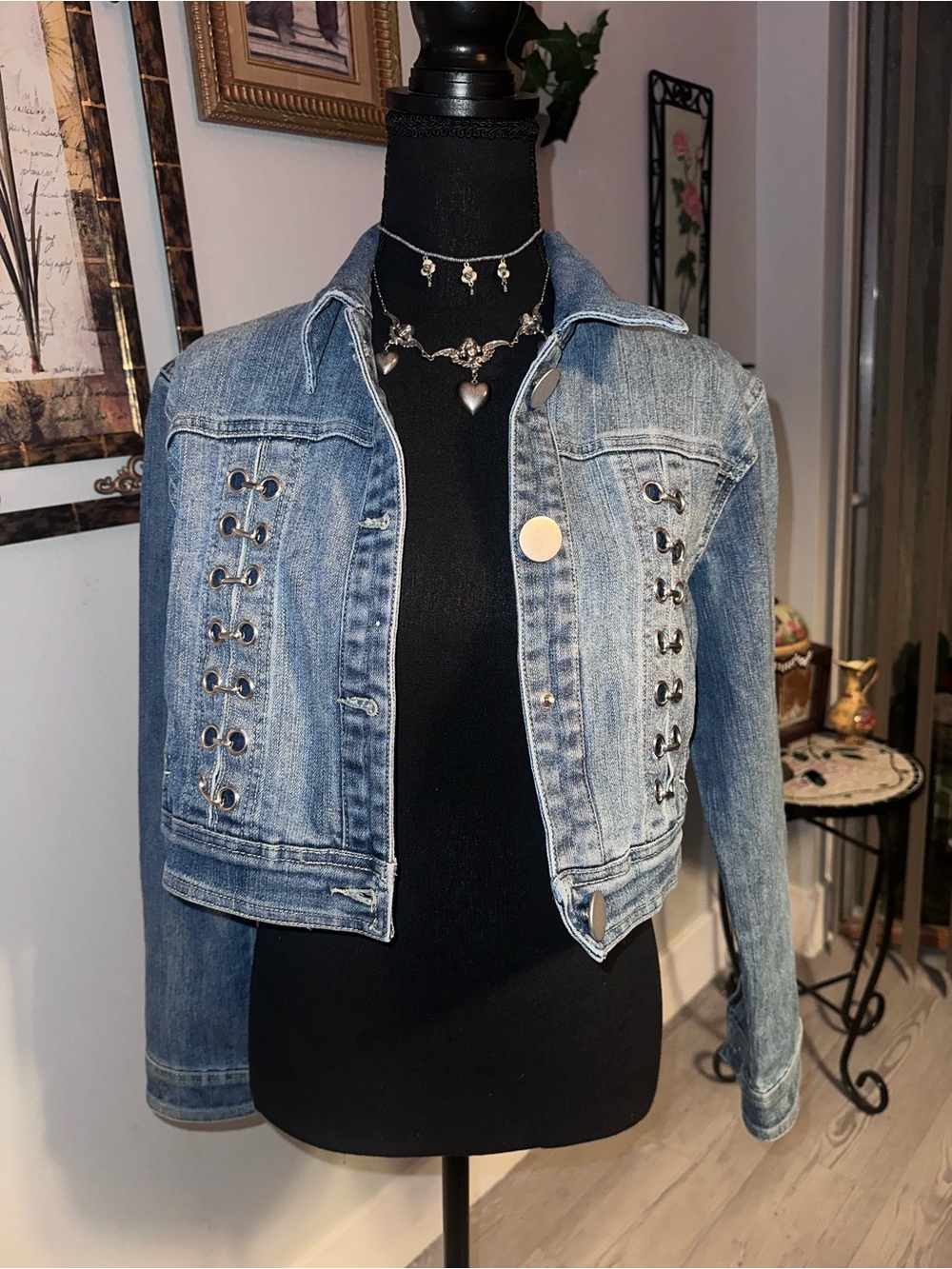 Vtg Y2K J-Secret Lace-Up Light Wash Blue Denim Jean Jacket, Eyelet Lace Up, L